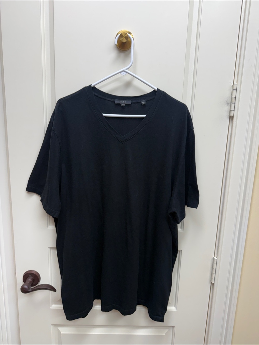 Vince Men's Black V-Neck Short Sleeve Tee